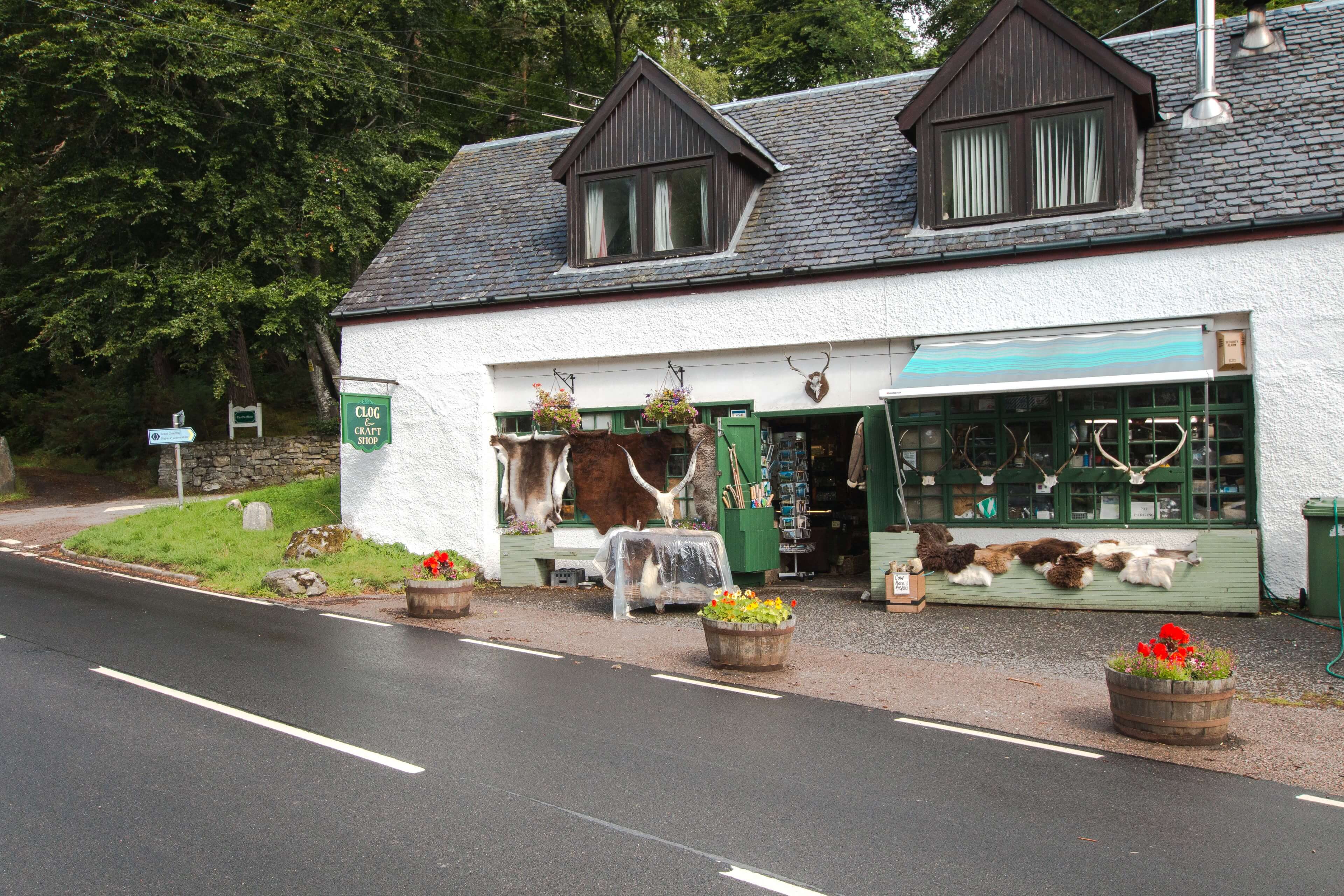 Clog & Craft Shop Invermoriston